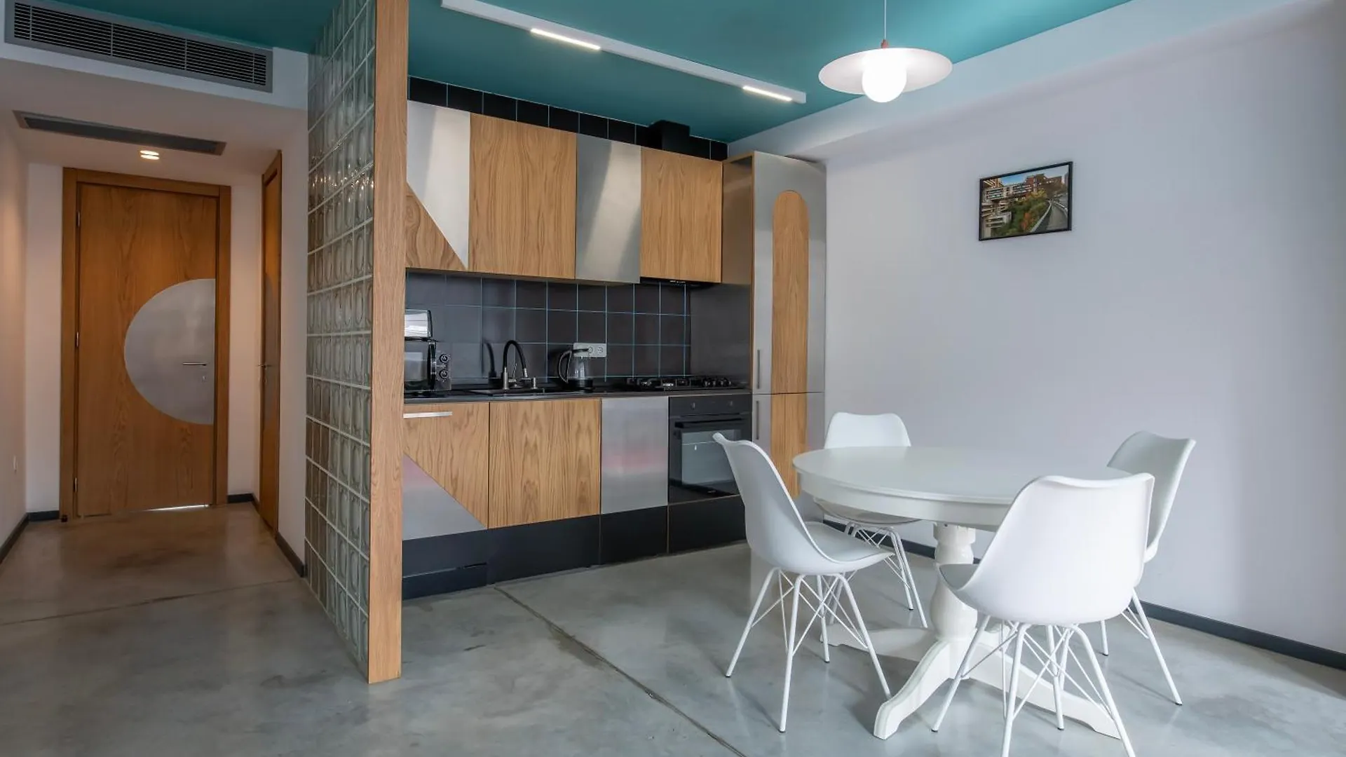 Serviced Designed Apartments By Urban Hotels 17 Tbilisi